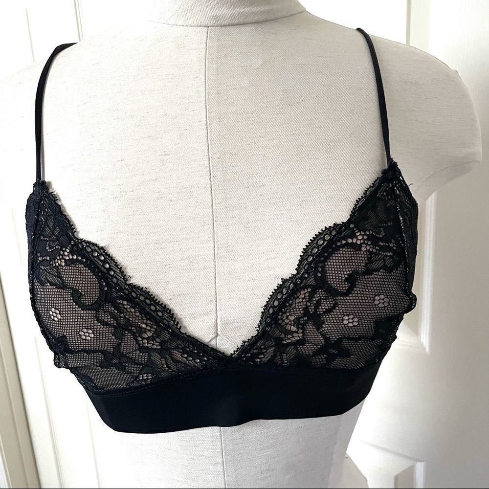 Pure water black lace bra